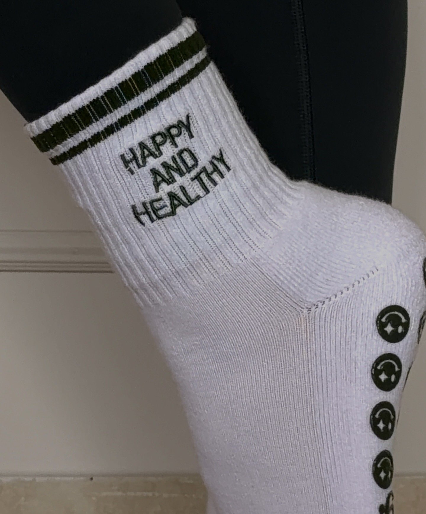 HAPPY & HEALTHY - Image 2